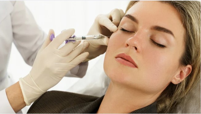 Dermal Fillers vs Anti-Wrinkle Injections